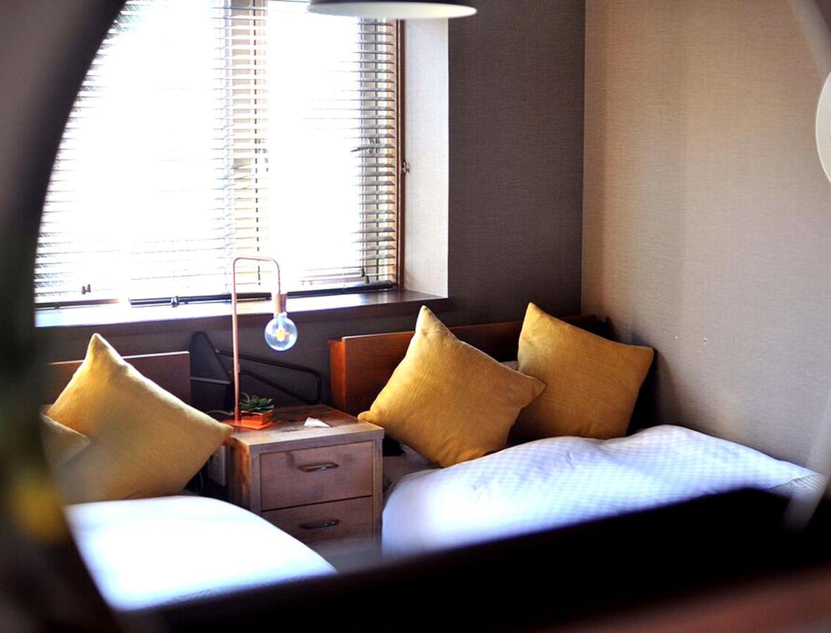 האקונה Box Hotel From Bizan מראה חיצוני תמונה