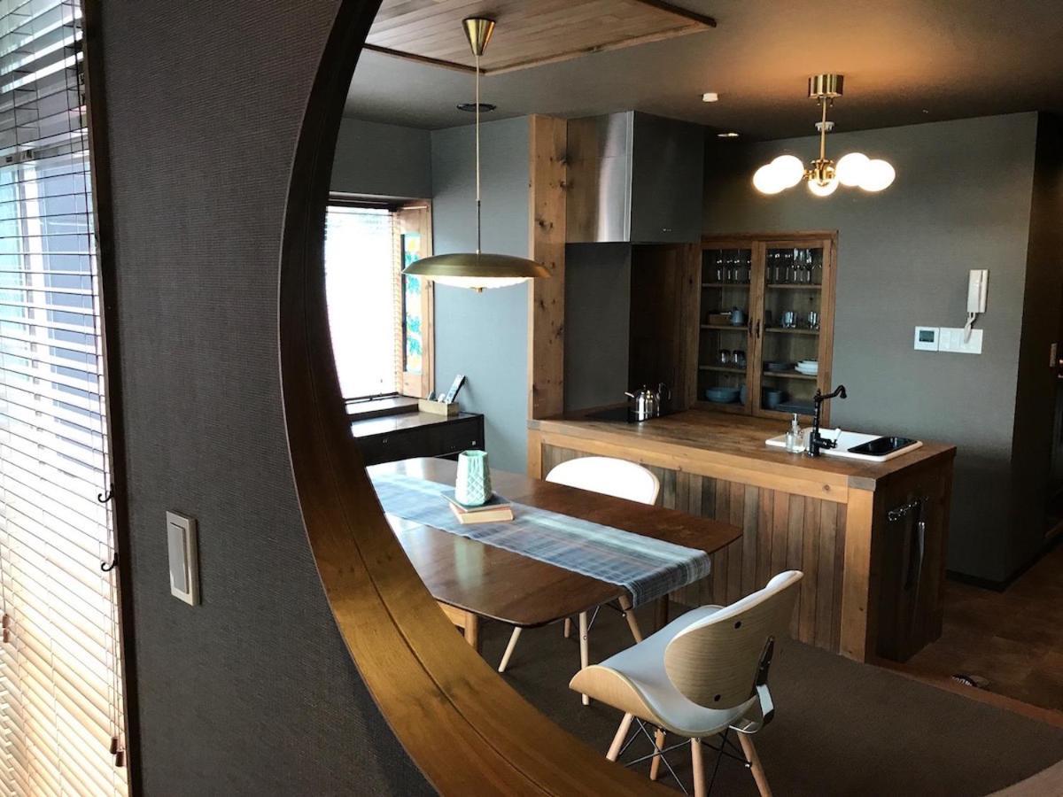 האקונה Box Hotel From Bizan מראה חיצוני תמונה
